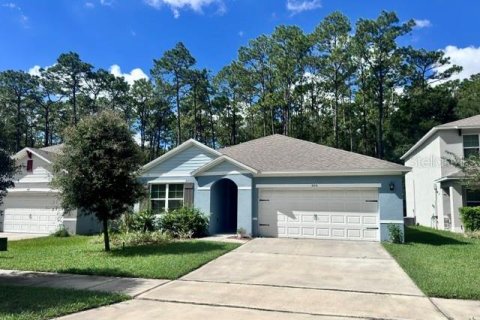 Villa ou maison à DeLand, Floride 3 chambres, 156.54 m2 № 2428908