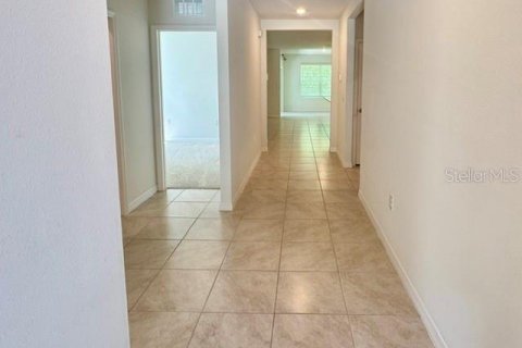 House in DeLand, Florida 3 bedrooms, 156.54 sq.m. № 2428908 - photo 2