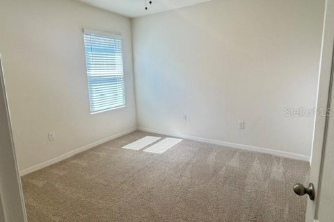 House in DeLand, Florida 3 bedrooms, 156.54 sq.m. № 2428908 - photo 14