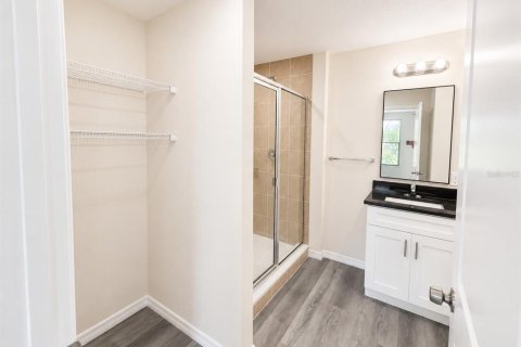 Townhouse in Tampa, Florida 3 bedrooms, 178.19 sq.m. № 2203439 - photo 22
