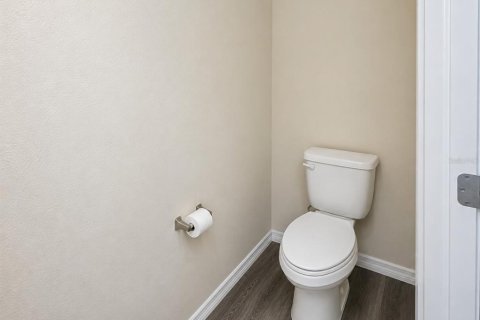 Townhouse in Tampa, Florida 3 bedrooms, 178.19 sq.m. № 2203439 - photo 14