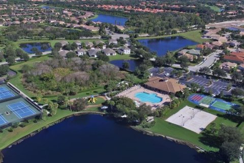 House in Bradenton, Florida 2 bedrooms, 173.73 sq.m. № 1866803 - photo 25