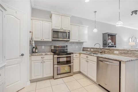 House in Bradenton, Florida 2 bedrooms, 173.73 sq.m. № 1866803 - photo 8