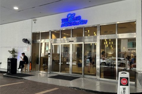 Estudio en el Condominio en Miami, Florida № 2055948