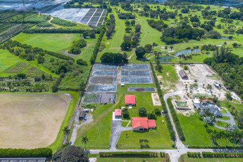 Casa en venta en Homestead, Florida, 4 dormitorios, 197.51 m2 № 1945738 - foto 4