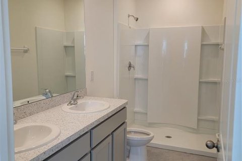 Townhouse in Wesley Chapel, Florida 3 bedrooms, 155.43 sq.m. № 2199723 - photo 3