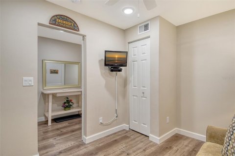 Condominio en venta en Longboat Key, Florida, 3 dormitorios, 137.87 m2 № 1813041 - foto 6