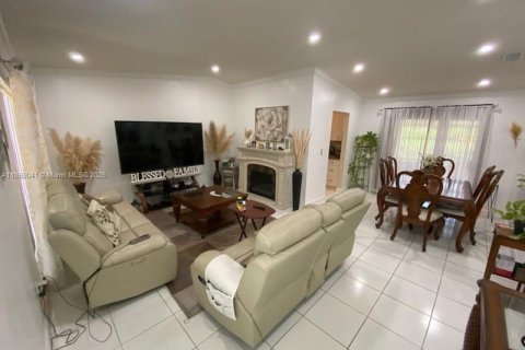 Villa ou maison à vendre à Homestead, Floride: 4 chambres, 136.75 m2 № 2022796 - photo 25