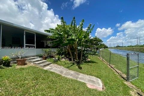 Villa ou maison à vendre à Homestead, Floride: 4 chambres, 136.75 m2 № 2022796 - photo 7