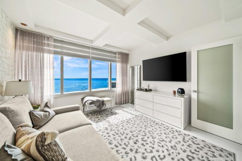 Condo in Boca Raton, Florida, 2 bedrooms  № 2251468 - photo 24