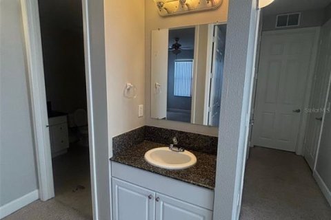 Apartment in Kissimmee, Florida 4 bedrooms, 163.51 sq.m. № 1907259 - photo 28