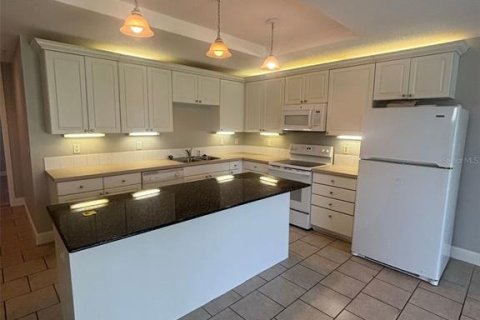 Apartment in Kissimmee, Florida 4 bedrooms, 163.51 sq.m. № 1907259 - photo 16