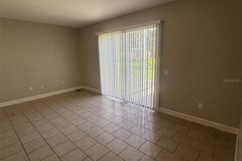Apartment in Kissimmee, Florida 4 bedrooms, 163.51 sq.m. № 1907259 - photo 4