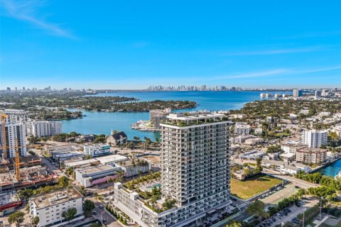Condominio en venta en Miami Beach, Florida, 3 dormitorios, 102.1 m2 № 2033463 - foto 4