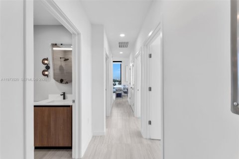 Condominio en venta en Miami Beach, Florida, 3 dormitorios, 102.1 m2 № 2033463 - foto 22