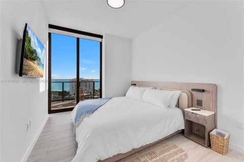 Condominio en venta en Miami Beach, Florida, 3 dormitorios, 102.1 m2 № 2033463 - foto 25