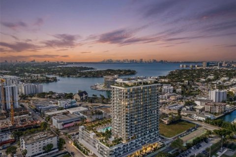 Condominio en venta en Miami Beach, Florida, 3 dormitorios, 102.1 m2 № 2033463 - foto 5