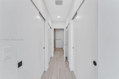 Condominio en venta en Miami Beach, Florida, 3 dormitorios, 102.1 m2 № 2033463 - foto 19