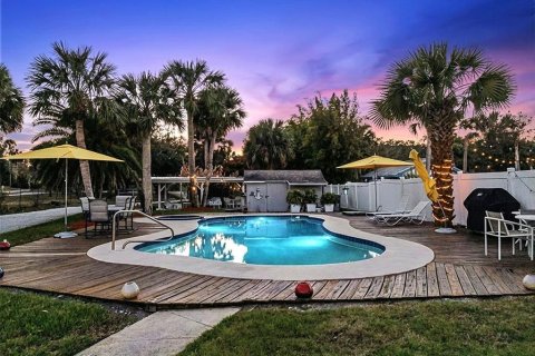 Villa ou maison à vendre à New Smyrna Beach, Floride: 5 chambres, 278.06 m2 № 2330658 - photo 20