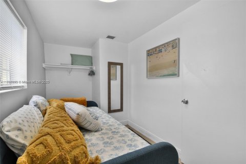 Снять в аренду квартиру в Майами-Бич, Флорида 3 спальни, 67.35м2, № 1948804 - фото 8