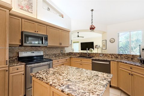 Casa en venta en Port St. Lucie, Florida, 4 dormitorios, 232.53 m2 № 1921903 - foto 3