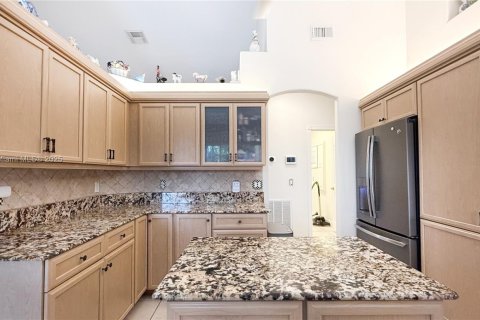 Casa en venta en Port St. Lucie, Florida, 4 dormitorios, 232.53 m2 № 1921903 - foto 4