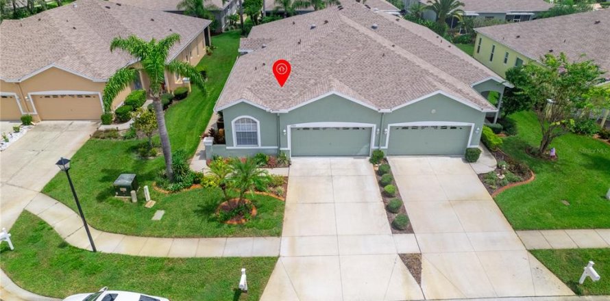 Casa en New Port Richey, Florida 3 dormitorios, 159.7 m2 № 1342631