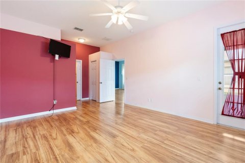 Casa en venta en New Port Richey, Florida, 3 dormitorios, 159.7 m2 № 1342631 - foto 7