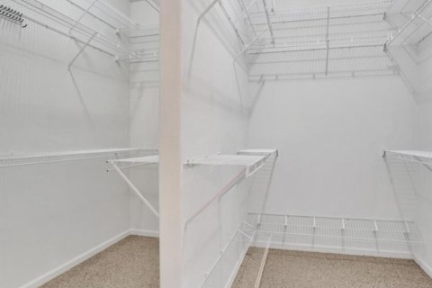 Купить виллу или дом в Порт-Сент-Луси, Флорида 3 комнаты, 219.25м2, № 2193354 - фото 26