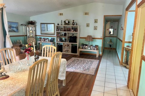 Villa ou maison à vendre à Homestead, Floride: 4 chambres, 148.83 m2 № 2193423 - photo 4