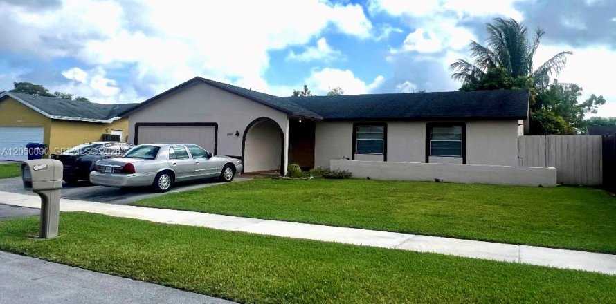 Villa ou maison à Homestead, Floride 4 chambres, 148.83 m2 № 2193423