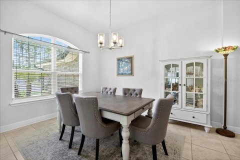 House in Palm Coast, Florida 4 bedrooms, 233 sq.m. № 2198672 - photo 13