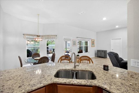 House in Palm Coast, Florida 4 bedrooms, 233 sq.m. № 2198672 - photo 19