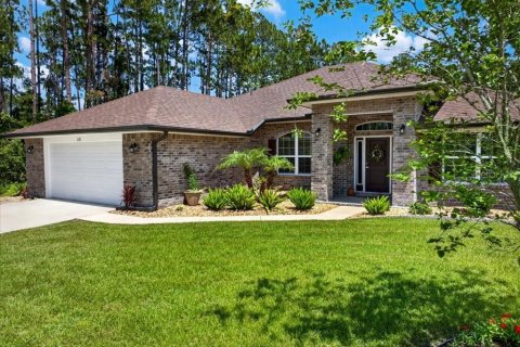 House in Palm Coast, Florida 4 bedrooms, 233 sq.m. № 2198672 - photo 22