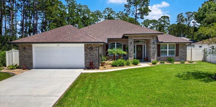 House in Palm Coast, Florida 4 bedrooms, 233 sq.m. № 2198672