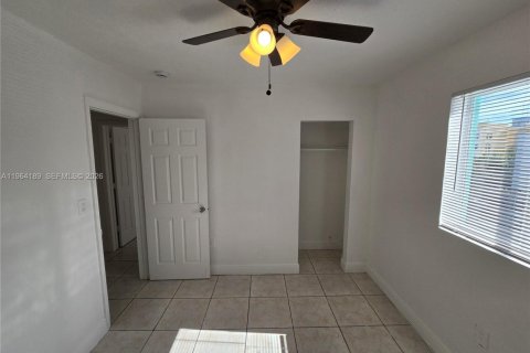 Apartment in Miami, Florida 2 bedrooms № 2028519 - photo 15
