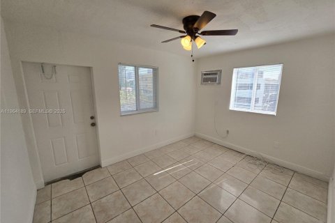 Apartment in Miami, Florida 2 bedrooms № 2028519 - photo 6