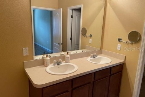 Adosado en alquiler en Fish Hawk, Florida, 3 dormitorios, 163.51 m2 № 1900442 - foto 10