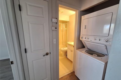 Condominio en alquiler en Punta Gorda, Florida, 2 dormitorios, 82.31 m2 № 1647915 - foto 17