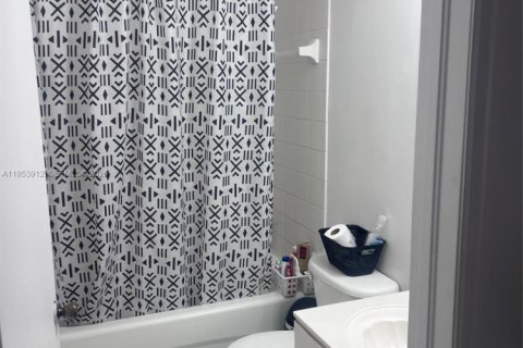 Copropriété à vendre à Homestead, Floride: 2 chambres, 75.72 m2 № 2024743 - photo 11