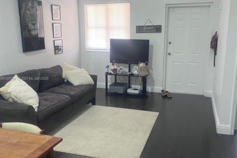 Copropriété à vendre à Homestead, Floride: 2 chambres, 75.72 m2 № 2024743 - photo 4