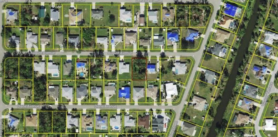 Land in Port Charlotte, Florida № 2162563