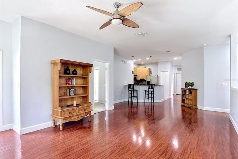 Condominio en venta en Tampa, Florida, 3 dormitorios, 141.77 m2 № 2120328 - foto 19