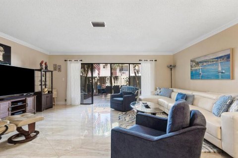 Adosado en venta en Pompano Beach, Florida, 2 dormitorios, 126.35 m2 № 2182858 - foto 18