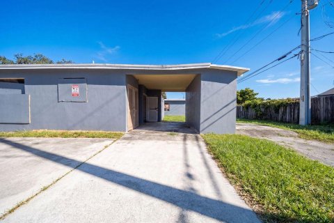 Propiedad comercial en venta en Hollywood, Florida № 2250292 - foto 6