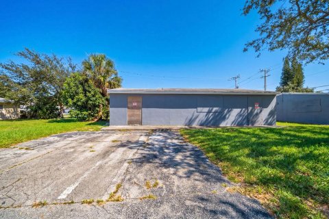 Propiedad comercial en venta en Hollywood, Florida № 2250292 - foto 10