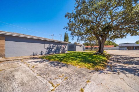 Propiedad comercial en venta en Hollywood, Florida № 2250292 - foto 2