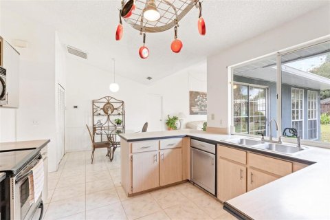 Casa en venta en Deltona, Florida, 3 dormitorios, 160.81 m2 № 1878143 - foto 28