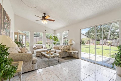 Casa en venta en Deltona, Florida, 3 dormitorios, 160.81 m2 № 1878143 - foto 14