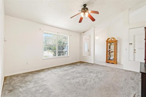 Casa en venta en Deltona, Florida, 3 dormitorios, 160.81 m2 № 1878143 - foto 22